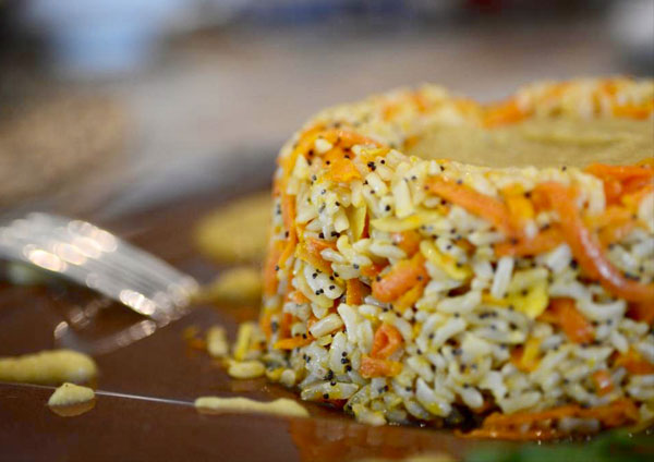 Ciambella di riso integrale basmati con salsa al curry