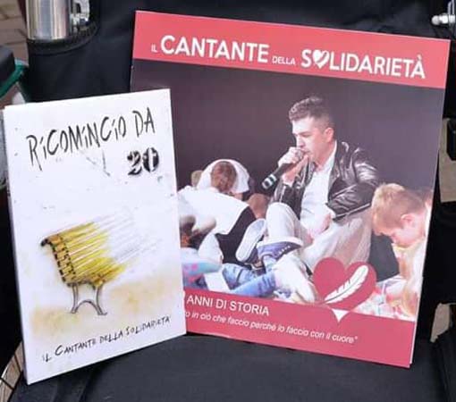 Vendita cd alle stelle per il cantante della solidarietà