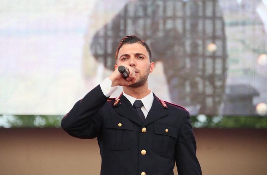 Un poliziotto rapper al Festival di Sanremo