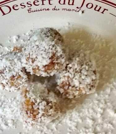 Dolcetti crudisti al cocco