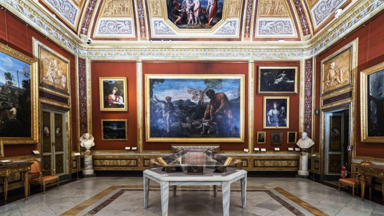 Galleria Borghese- I quadri scendono le scale